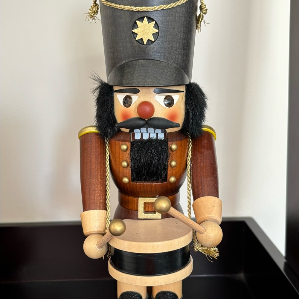 Seiffener Nutcracker made in Germany